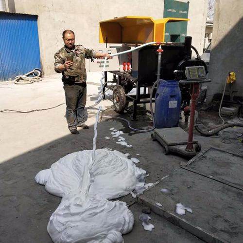 陕西小型水泥发泡机成套设备多少钱一台