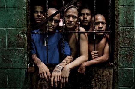 究竟是什么原因让美国监狱变得这么出名呢