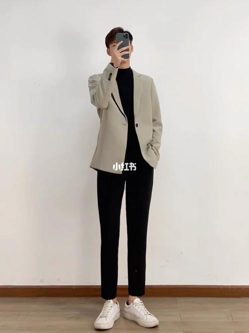 矮个子男生春季怎样才能显高? 春季帅气的搭配_男生穿