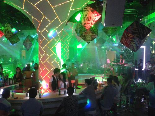 淮安涟水兰桂坊酒吧