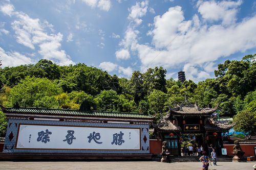 都江堰景区大门