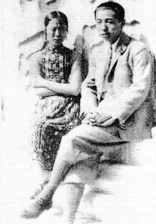 张学良说过一句话,让于凤至爱50年,甚至把自己赚的钱全留给他
