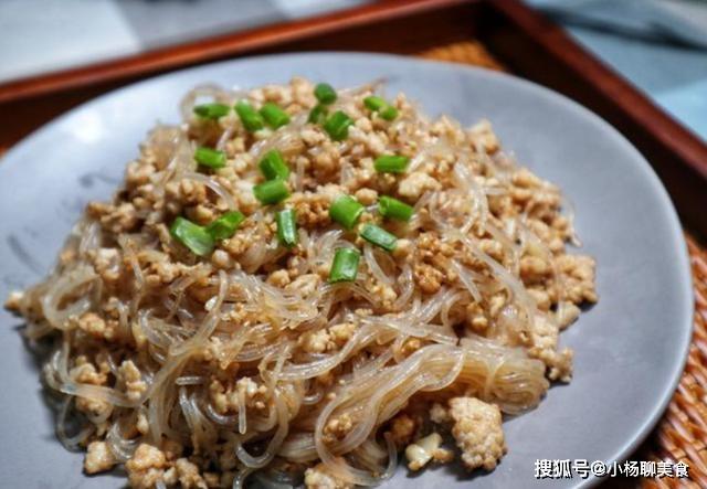 【菜名】 家常肉末炒粉丝