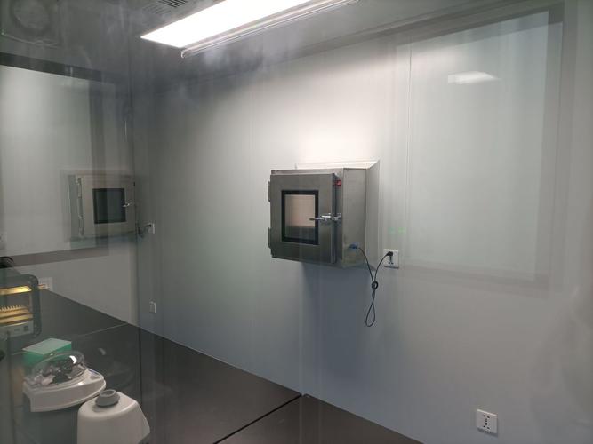 快看遂宁首个移动pcr方舱实验室完成组装即将投入使用