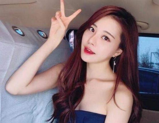 韩国lol第一女玩家金敏英性感照颜值逆天 金敏英个人资料