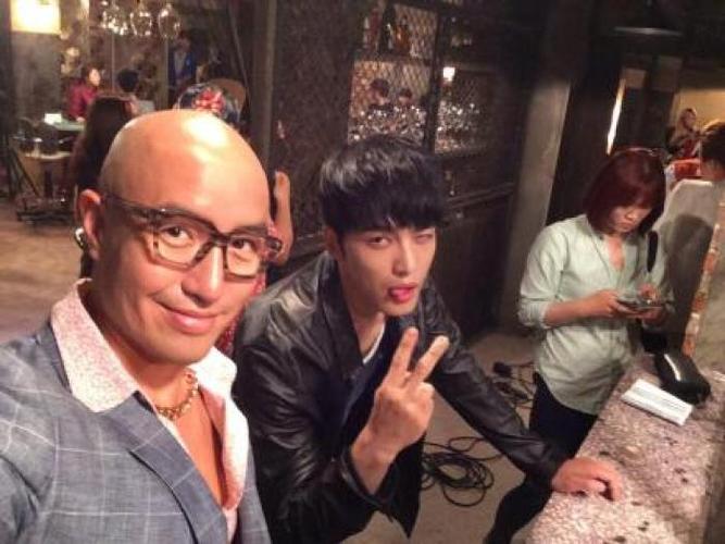 tonyhong1004 推特 #金在中