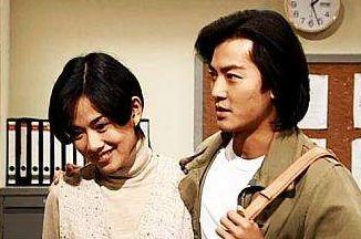 香港娱乐圈最后一位天王郑伊健是如何走下神坛的