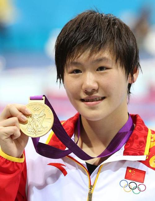 叶诗文术后首度亮相 称恢复度日如年几乎绝望
