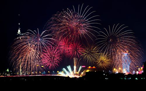 壁纸 烟花,夜晚,假日,澳门 3840x2160 uhd 4k 高清