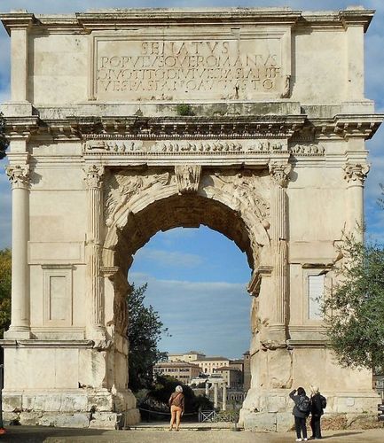 意大利    提图斯凯旋门 arch of titus 公元82年