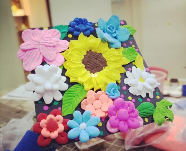 彩泥手工《花》给宝贝做的_彩泥_手工制作_小朋友_兴趣爱好_手工
