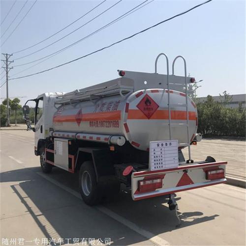 加油车照片 解放加油车厂家报价 小型油罐车