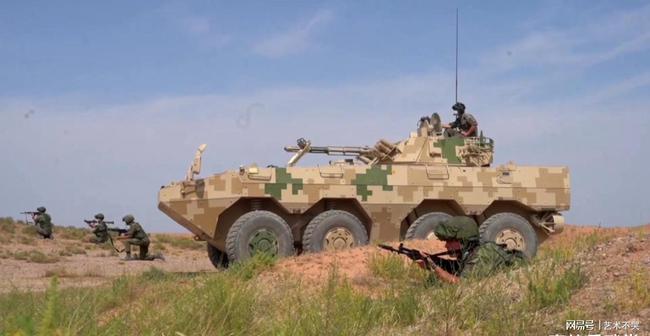 中文系统能看懂吗俄方大规模用国产战车演练空间大全员火箭筒