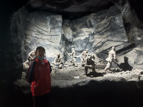 496班社会实践活动——乌海市煤炭博物馆