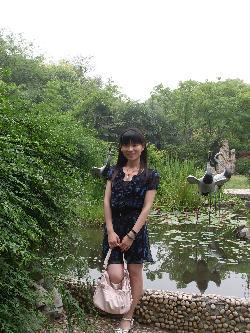 安逸的生活打造不出时代的伟人 基本情况--  华东师范大学理学硕士