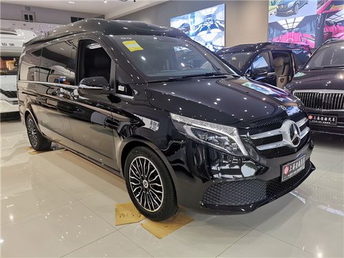奔驰v260l高端定制通舱版七座商务车,深棕色内饰更显沉稳
