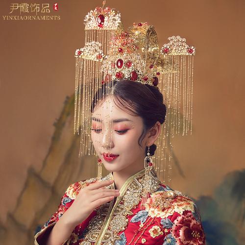 喜欢古装新娘头饰凤冠影楼的还喜欢