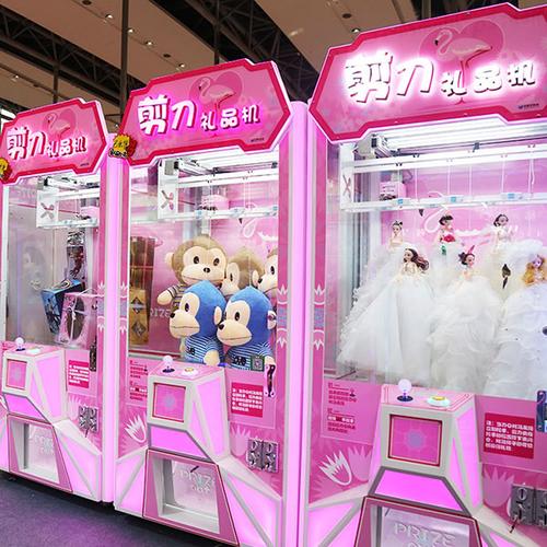 如果剪刀机绳子蹦得很紧,那就证明悬挂的娃娃礼品很重