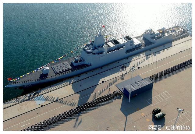 北海舰队后来居上055和052d总数比肩另外两大舰队仅055就4艘