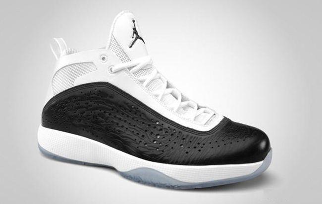 乔丹运动鞋系列也成为这个品牌中不可或缺的经典系列.