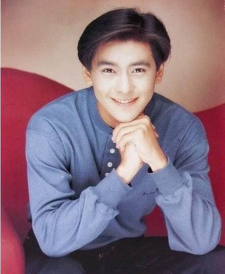 出道二十二年!资深颖迷晒林志颖珍藏帅图!