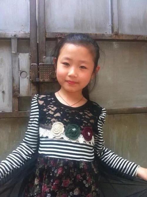 问: 20 我女儿八岁头发1米1长可以报吉尼斯吗