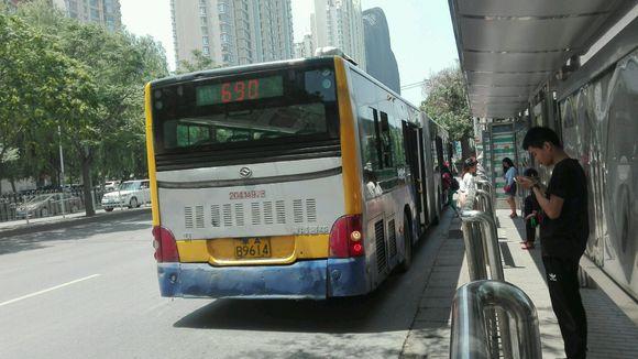 北京公交690路