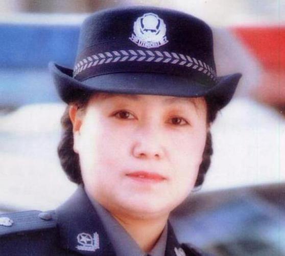 还记得14万人哭送的任长霞吗?深入虎穴屡破大案,她是什么样的人