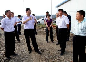 市委书记刘喜杰,市委副书记王振才又一次来到公主岭经济开发区,就重点