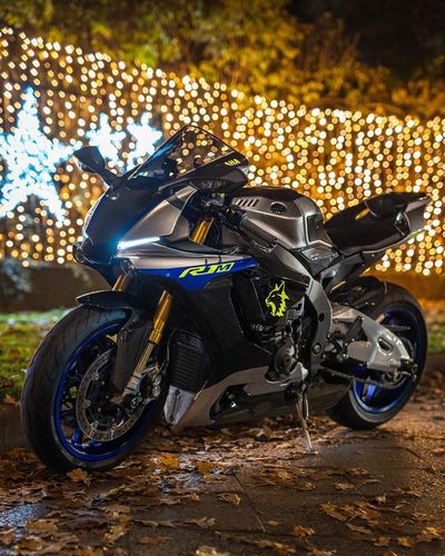 雅马哈r1m重机车 跑车 摩托车美图