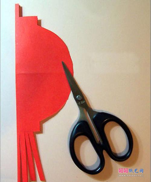 中国传统文化剪纸灯笼diy的图片步骤1