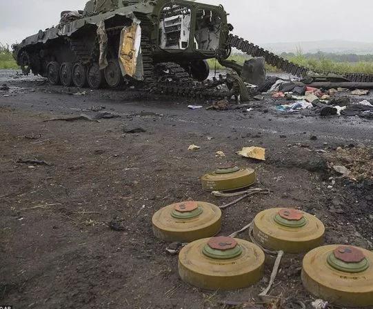 未处理的地雷有多危险?地雷遍布全国,一不小心就被炸伤