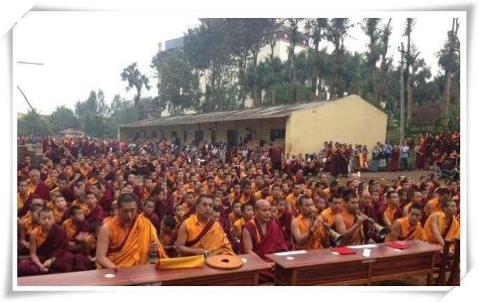 21日贝诺法王荼毗及超度法会