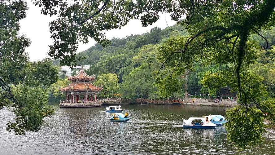 雁峰西湖公园