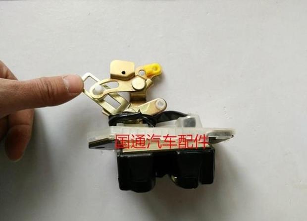 昌河铃木北斗星 尾门锁块 后备箱锁块 北斗星 背门锁体 后门锁块