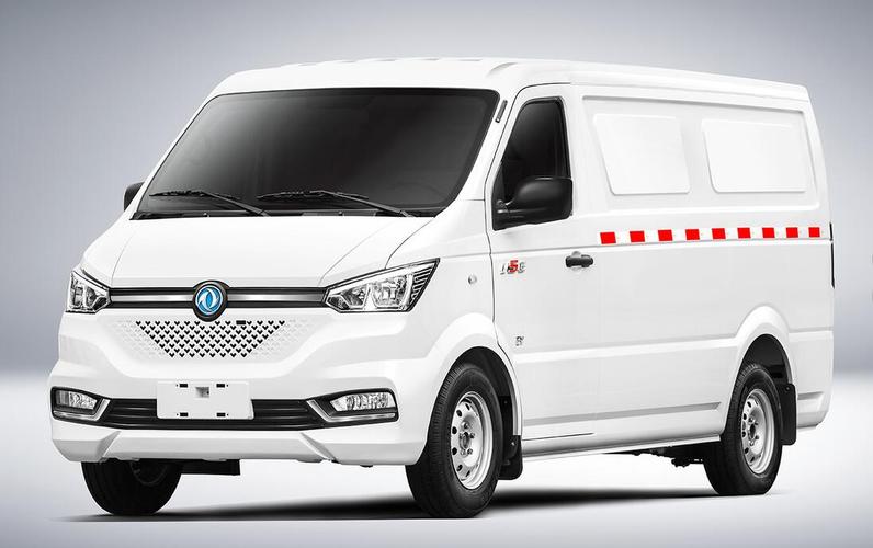东风御风em26新能源面包车