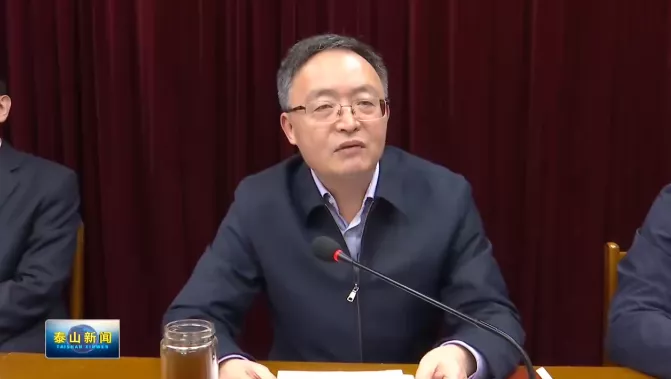 监委主任王广浩,区委常委,副区长朱光胜,房宝玉,副区长,市公安局泰山