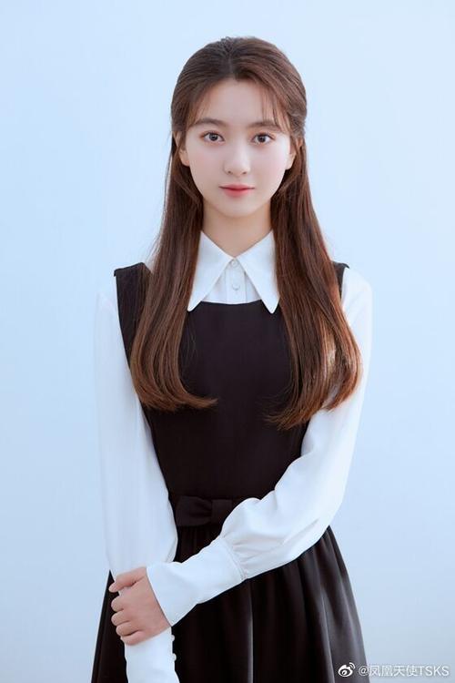yg演员部那个小女孩长大了