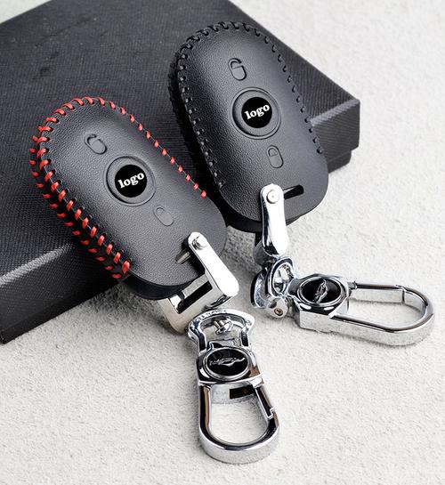 适用新款爱玛电动车钥匙套艾玛小蜜豆电瓶车女士真皮遥控器包套扣