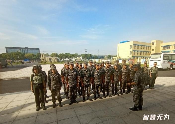 【工作动态】军民一家亲共话鱼水情——抗洪部队送服务进入姚沟防汛