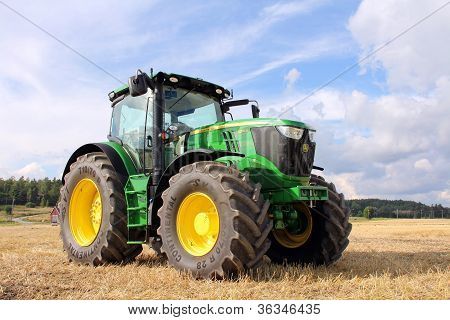   保存 下载预览 salo finland - august 18 2012 - john deere