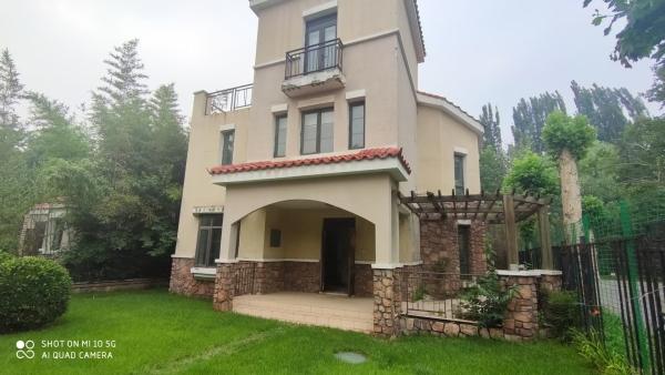 固安孔雀城大湖别墅