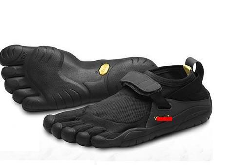 vibram橡胶鞋底和赤足跑步公司的前老板tony post曾参加了1990年的