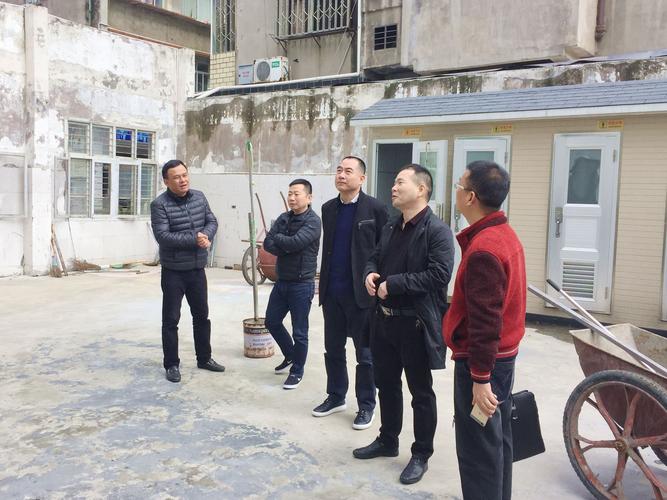 塘下地税分局,塘下国税分局等单位进行调研,认真听取塘下镇党委副书记