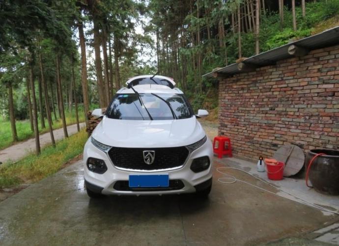 便宜且省油的suv,六七万能买,车主真实油耗6.3l,名为宝骏510