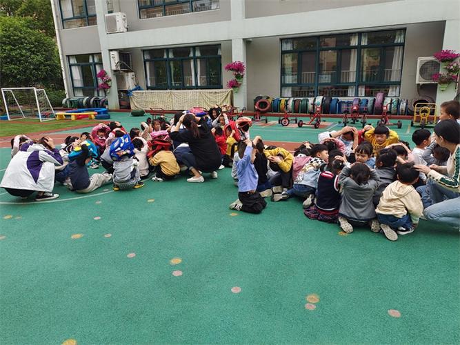 含城第三幼儿园开展防震减灾疏散演练活动