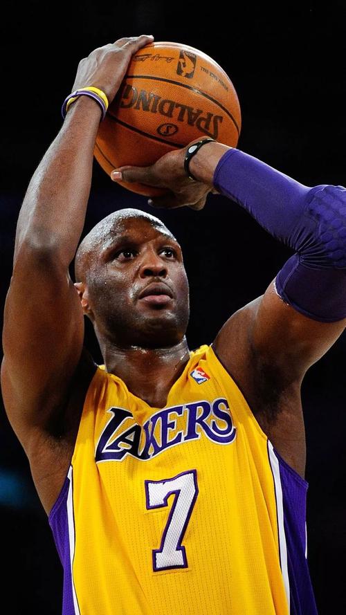 奥多姆,曾经的"左手魔术师"!_洛杉矶湖人队