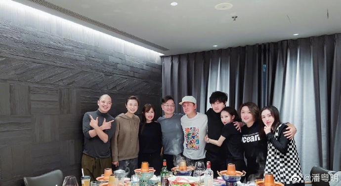 潘粤明丁宁破次元聚会##潘粤明晒与丁宁聚会照