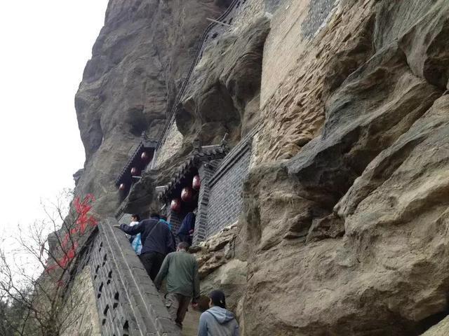 宝林楼风景区 宝林楼风景名胜区坐落于辽宁省义县张家堡乡上宝林村
