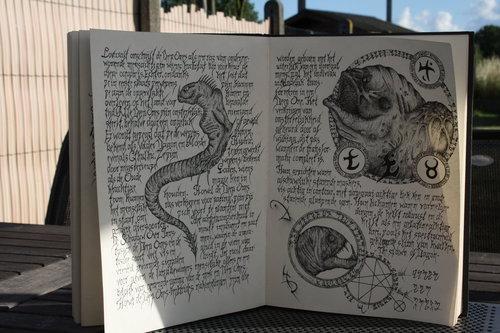 不逊于《死灵之书》的魔典——《格拉基启示录》与《伊波恩之书》